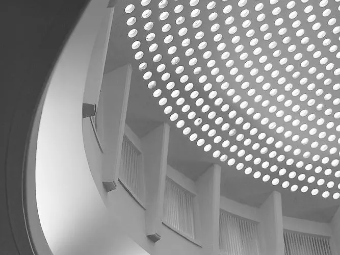 De Francia Y Paris Szálloda 3*