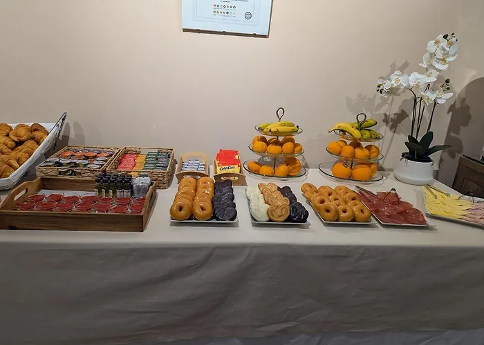 Szálloda De Francia Y Paris 3*