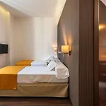 De Francia Y París Hotel Cádiz