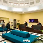 De Francia Y París Hotel 3*