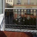 De Francia Y París 3*