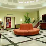 De Francia Y París Hotel 3*