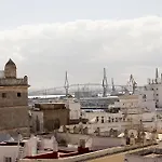 De Francia Y París 3* Cádiz
