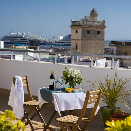 弗朗西亚巴黎酒店