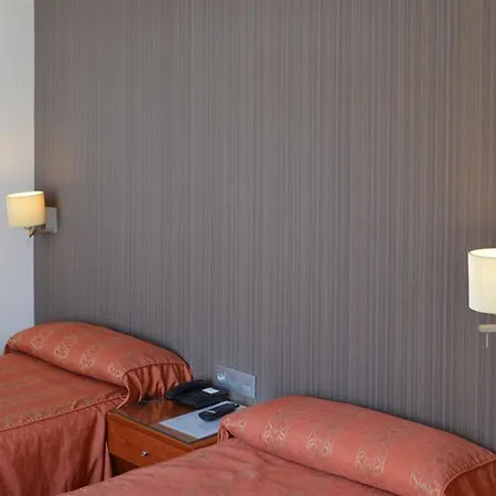 De Francia Y Paris 카디스