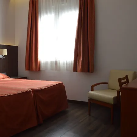 Hotel De Francia Y Paris 3*