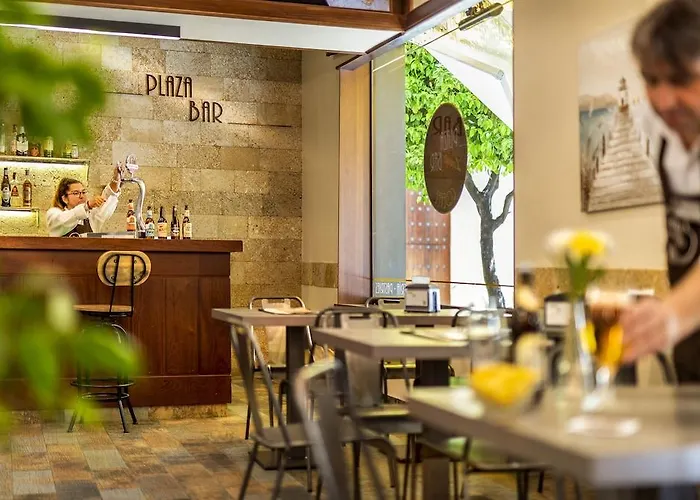 De Francia Y Paris 3* Kadyks