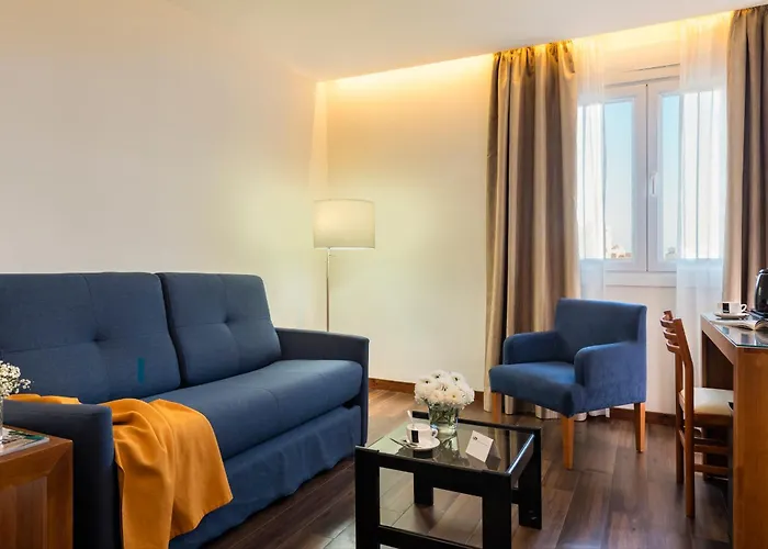 De Francia Y Paris 3*