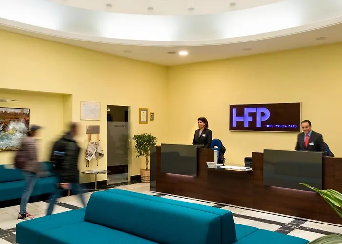 De Francia Y Paris Otel 3*