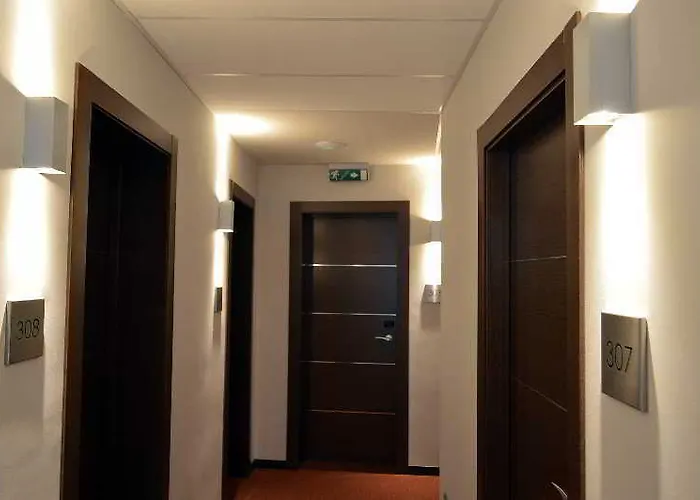 De Francia Y Paris Hotel Kadyks