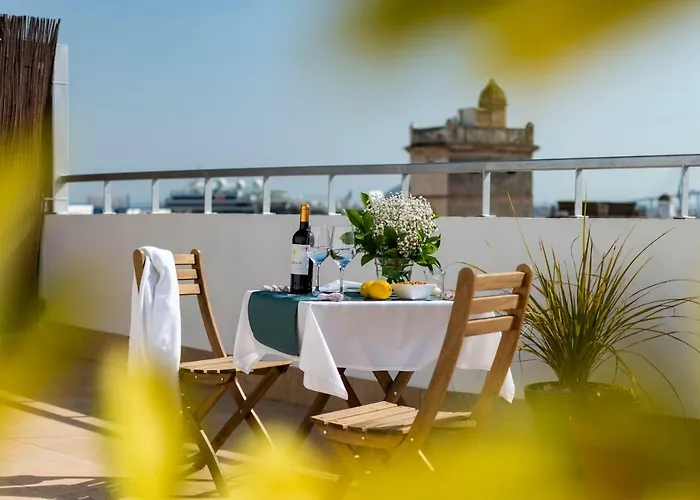 De Francia Y Paris Otel 3*