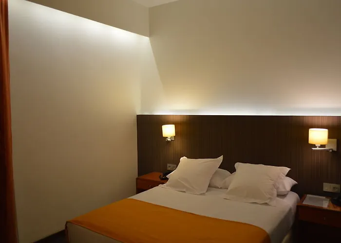 De Francia Y Paris Otel Cadiz