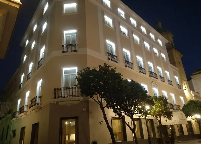 Otel De Francia Y Paris 3*