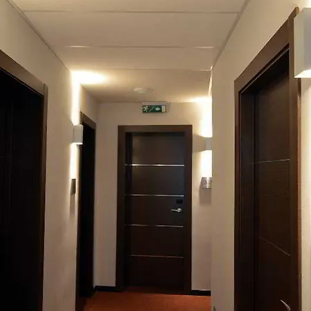 De Francia Y Paris Hotel Cadix