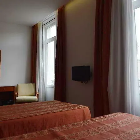 Hotel De Francia Y Paris Cádiz